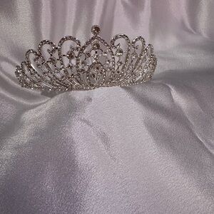 Elegant Silver Tiara